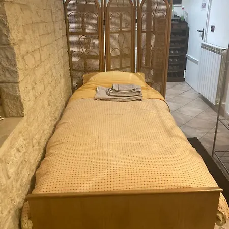 Taverna Open Space Con Ingresso Indipendente Daire
